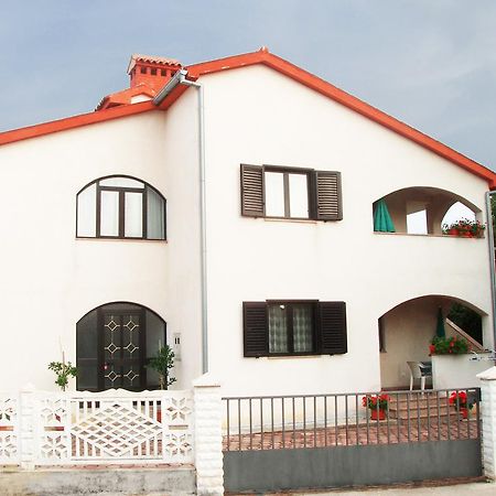 Apartments Porec Istria By Nina Ngoại thất bức ảnh