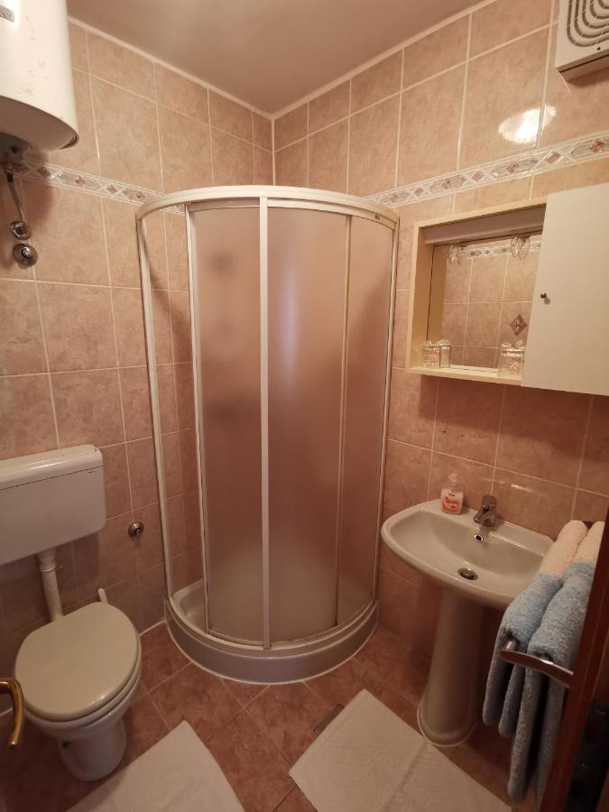 Apartments Porec Istria By Nina Ngoại thất bức ảnh